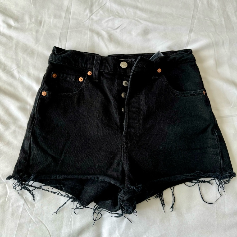 Levi’s Ribcage Short
